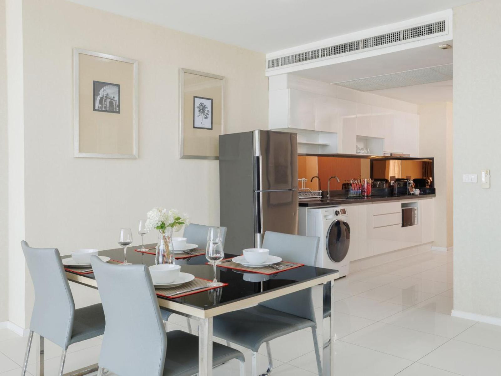 Mövenpick Residences Ekkamai Bangkok Bagian luar foto