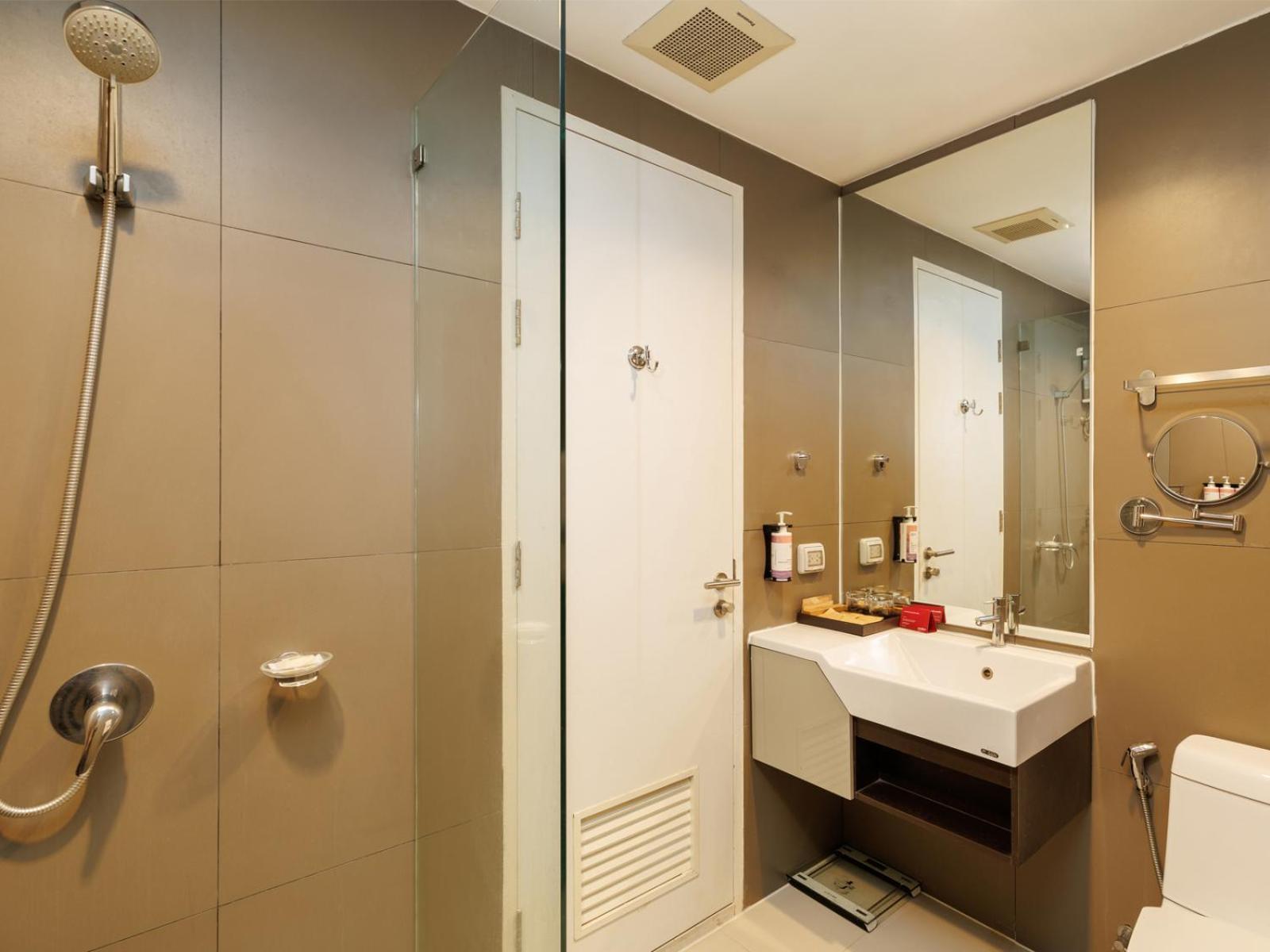 Mövenpick Residences Ekkamai Bangkok Bagian luar foto