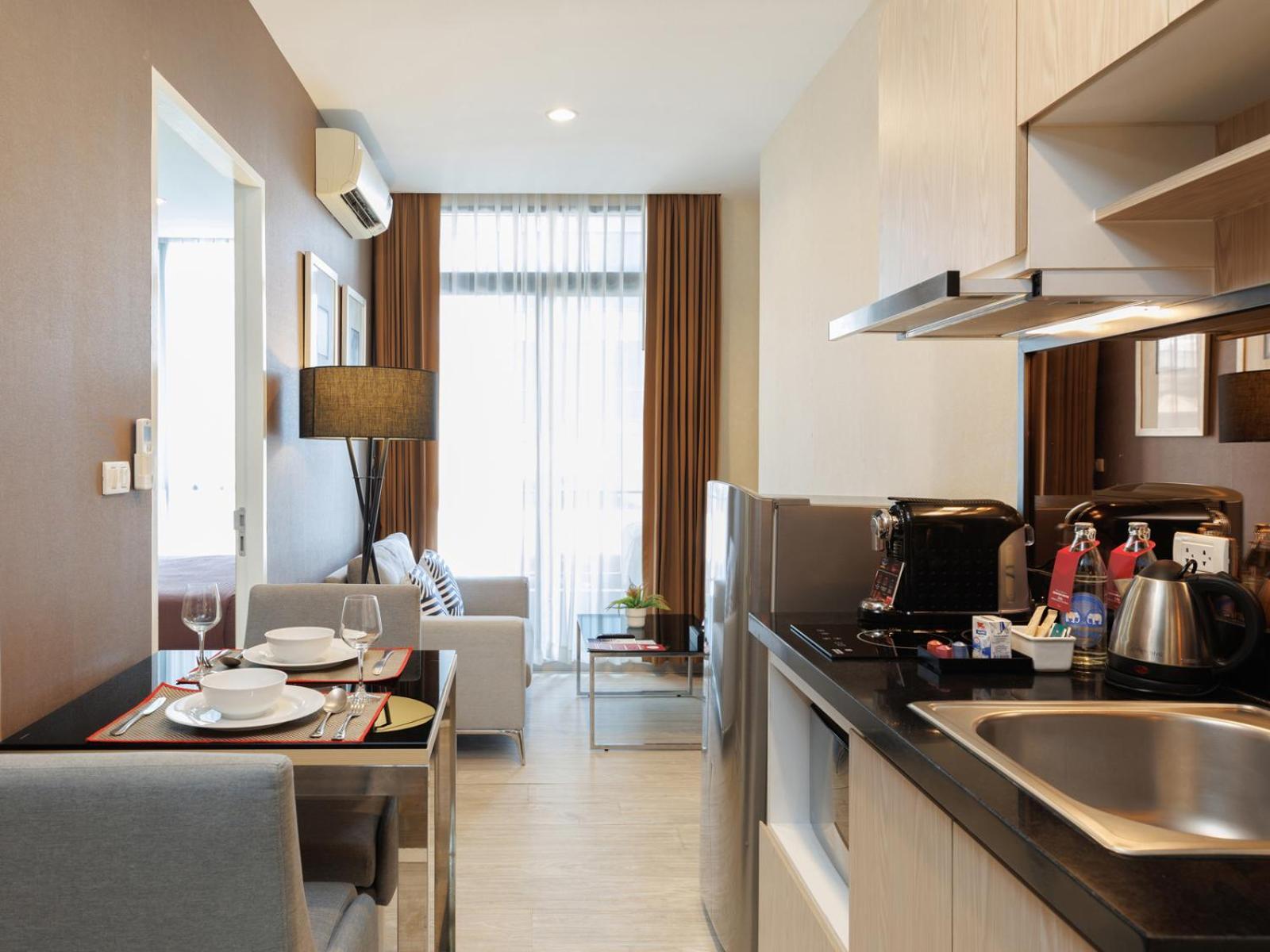 Mövenpick Residences Ekkamai Bangkok Bagian luar foto