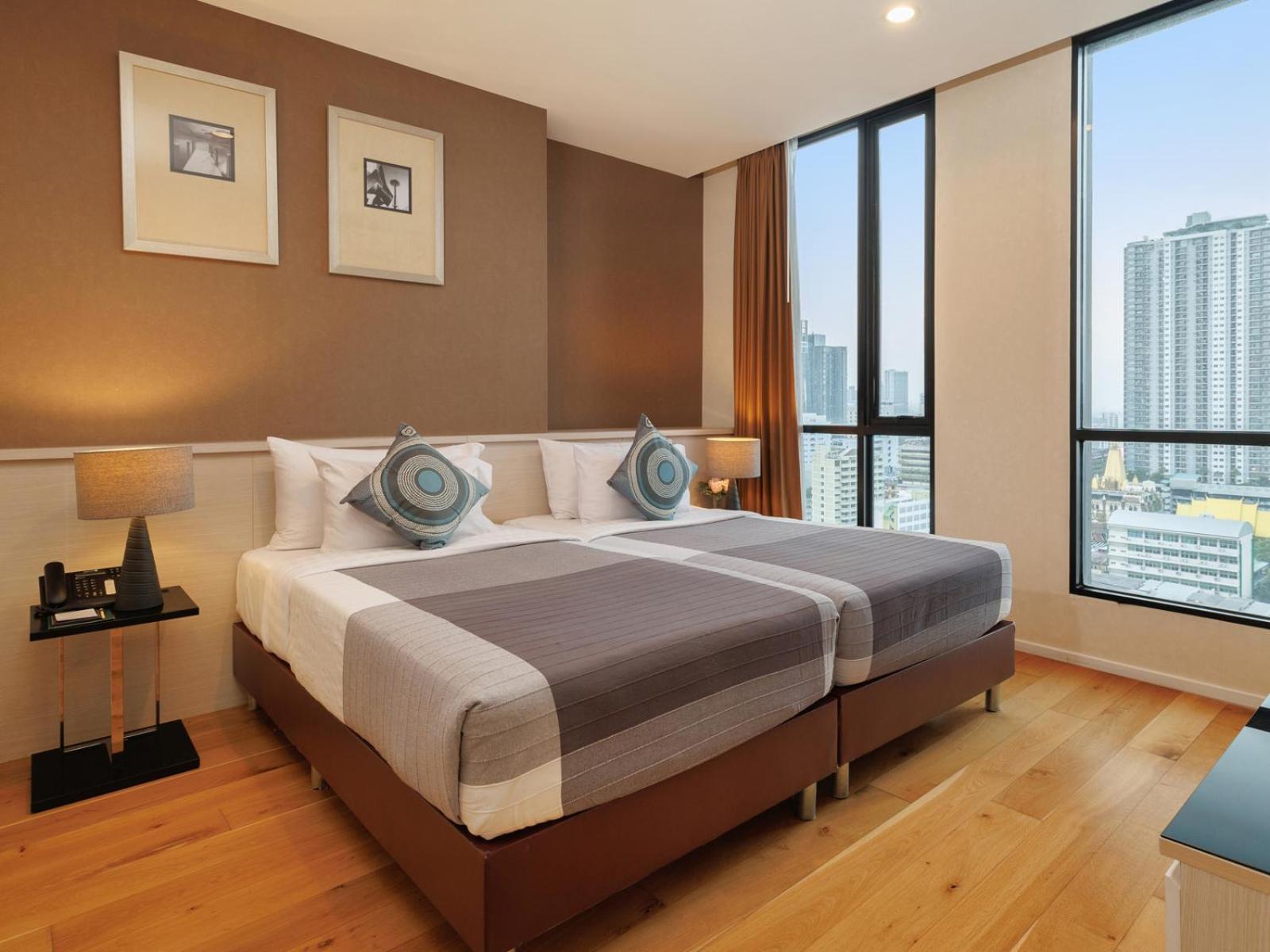 Mövenpick Residences Ekkamai Bangkok Bagian luar foto