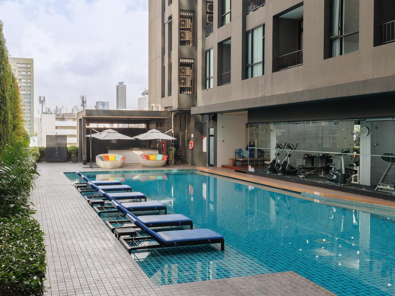 Mövenpick Residences Ekkamai Bangkok Bagian luar foto